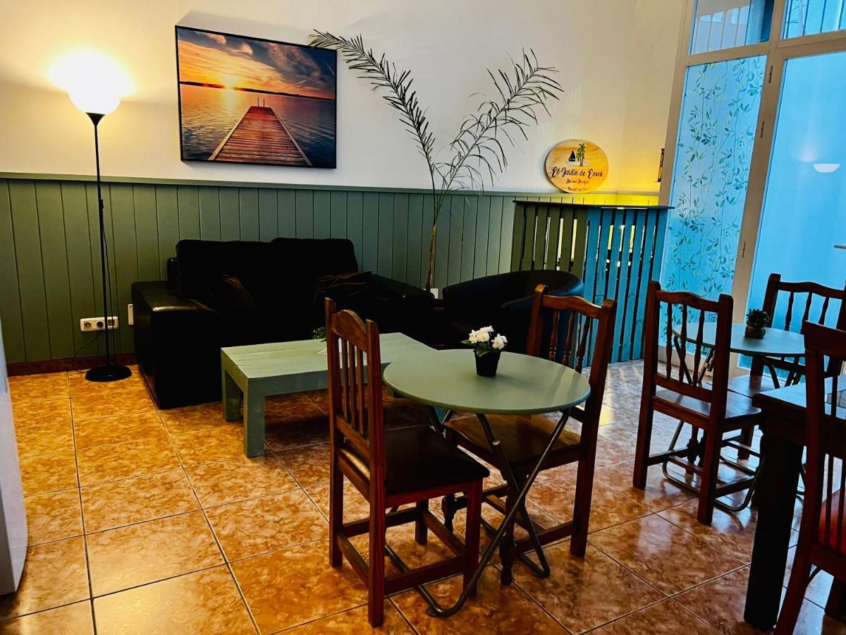 El Jardin De Iris Bed & Breakfast Santa Cruz de Tenerife Bagian luar foto