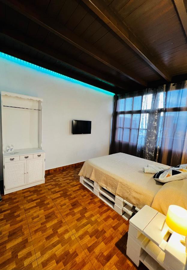 El Jardin De Iris Bed & Breakfast Santa Cruz de Tenerife Bagian luar foto