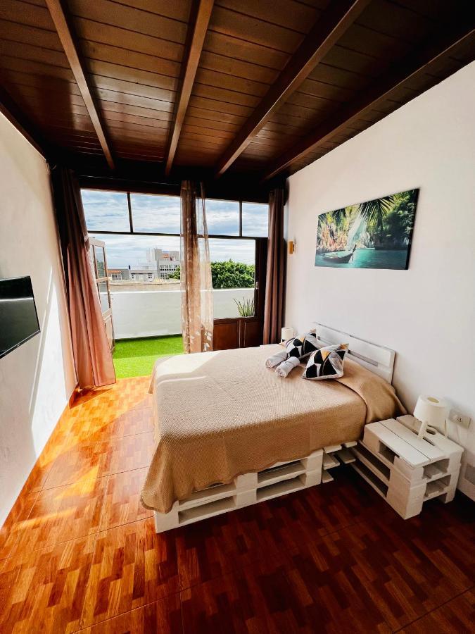 El Jardin De Iris Bed & Breakfast Santa Cruz de Tenerife Bagian luar foto