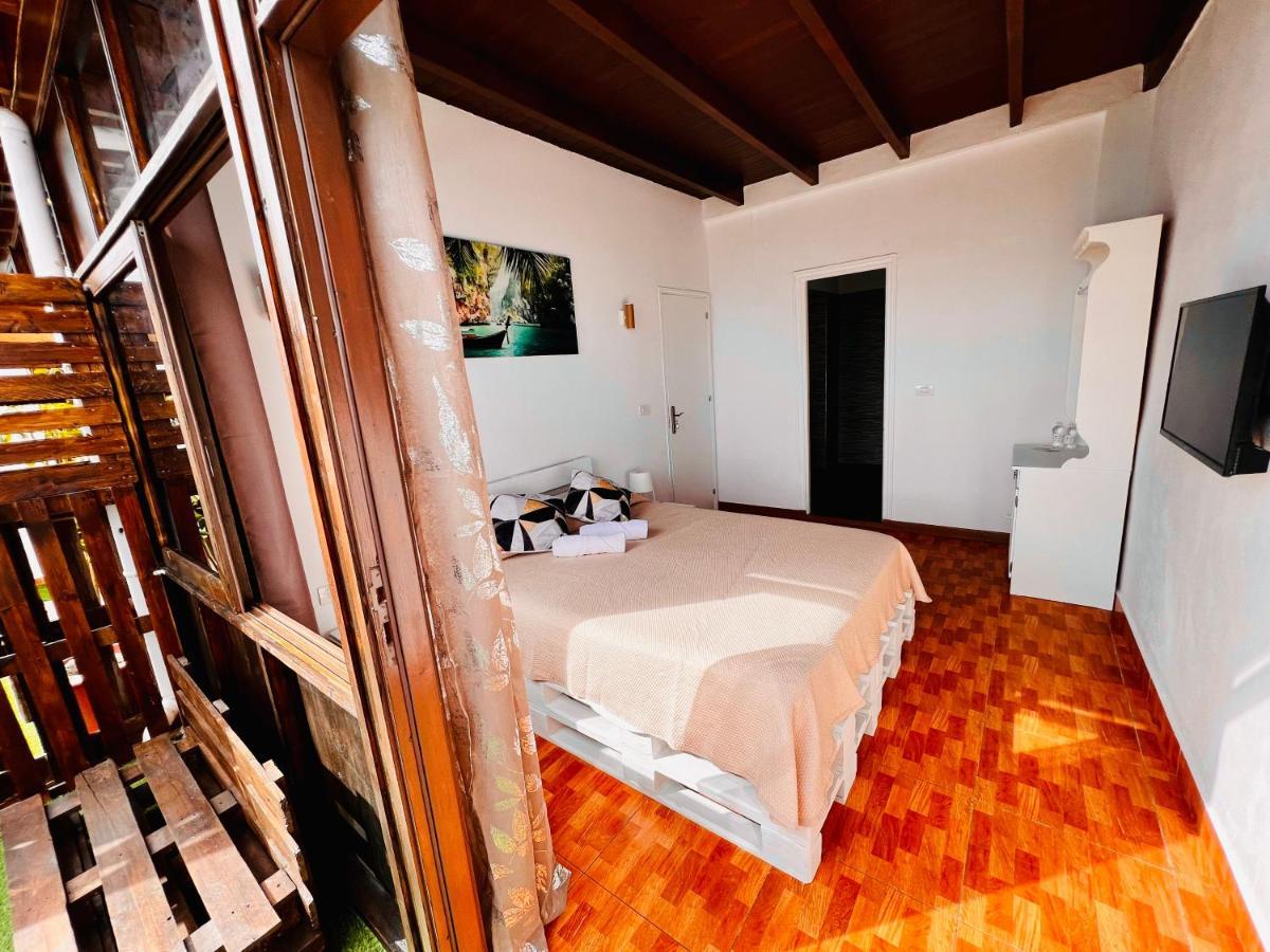 El Jardin De Iris Bed & Breakfast Santa Cruz de Tenerife Bagian luar foto